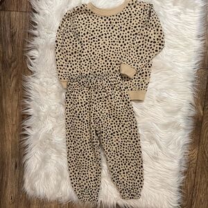Garanimals Toddler Girl 2T Tan Black Dot Fleece Sweatshirt Jogger Set
